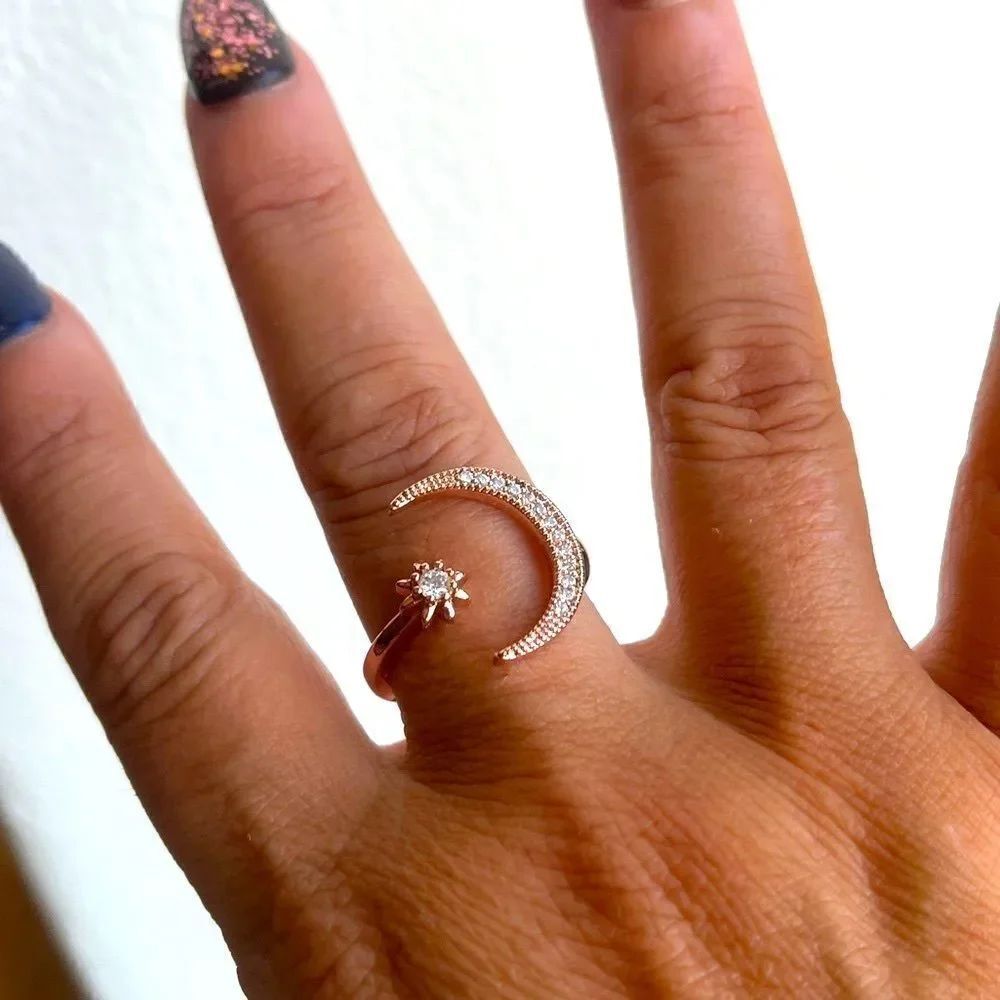 The Moon and Stars Ring in 18k Rose gold plating over 925